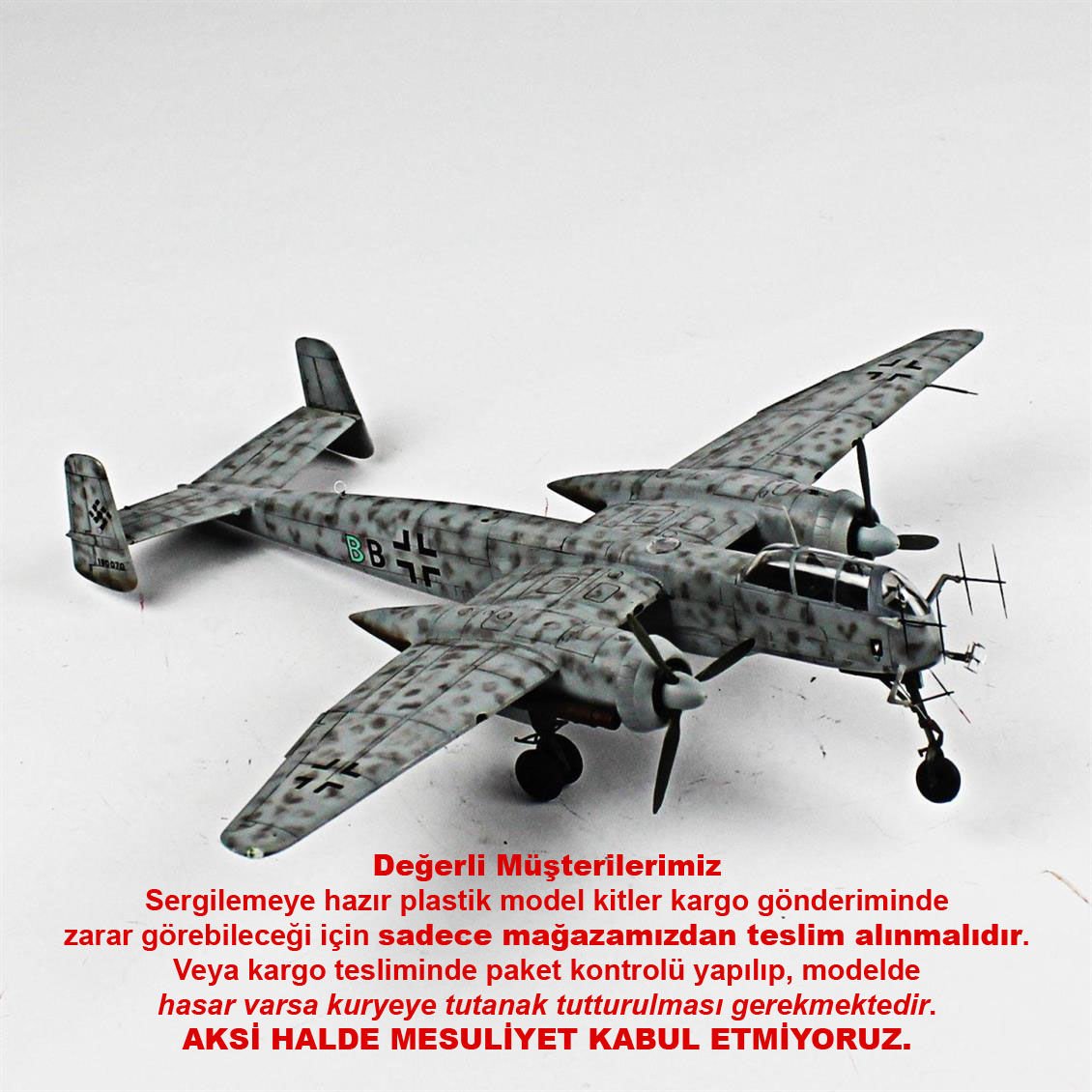 QD034 1/72 Ölçek, HE-219 Sergilemeye Hazır Plastik Uçak Maketi