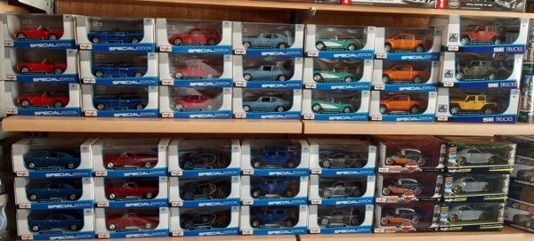 QC027 Muhtelif Sergilemeye Hazır Metal Araba Modeli,Grup-4