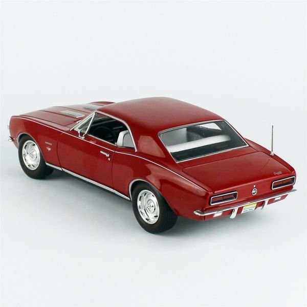 AutoWorld AMM1288 1/18 Ölçek, 1967 Chevrolet Camaro SS/RS (Hemmings), Bolero Red, Sergilemeye Hazır Metal Araba Modeli