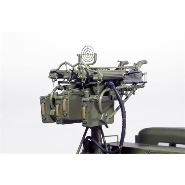 MiniArt GAZ-AAA Dörtlü M4 Maxim ile birlikte.