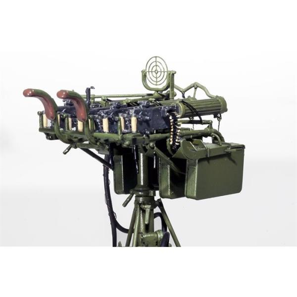MiniArt GAZ-AAA Dörtlü M4 Maxim ile birlikte.