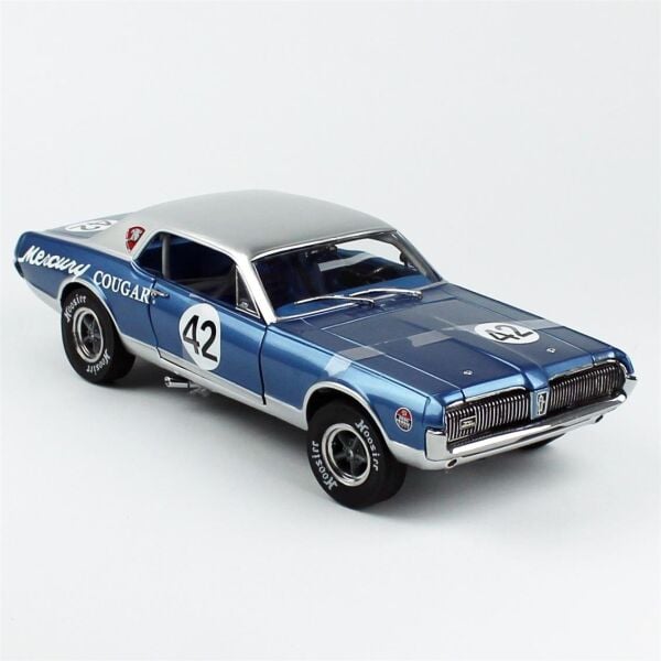 Sunstar 1584R 1/18 Ölçek, 1967 Mercury Cougar Racing-42, Mavi, Sergilemeye Hazır Metal Araba Modeli