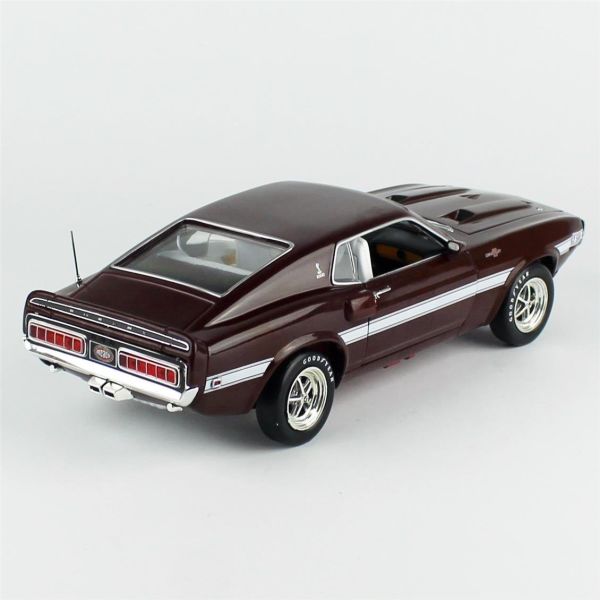 AutoWorld AMM1290 1/18 Ölçek, 1969 Shelby GT500 Mustang 2+2, (MCACN), Royal Bordo, Sergilemeye Hazır Metal Araba Modeli