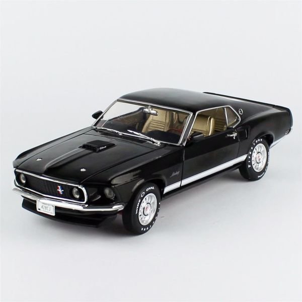 AutoWorld AMM1292 1/18 Ölçek, 1969 Mustang GT 2+2, Raven Black, Sergilemeye Hazır Metal Araba Modeli