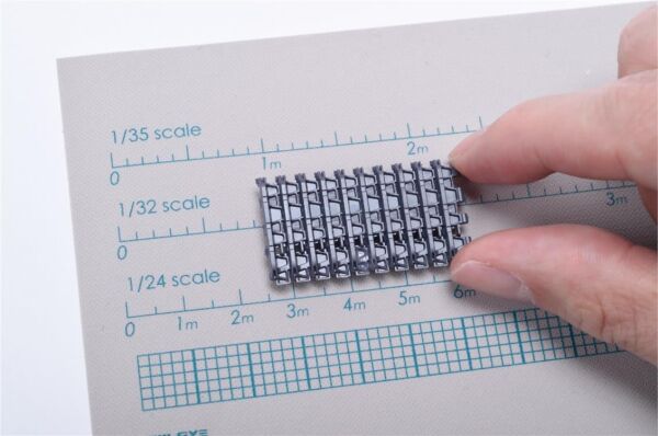 Mr.Hobby GT-91 Çalışma Levhası, Poliüretan, 30x30 cm.