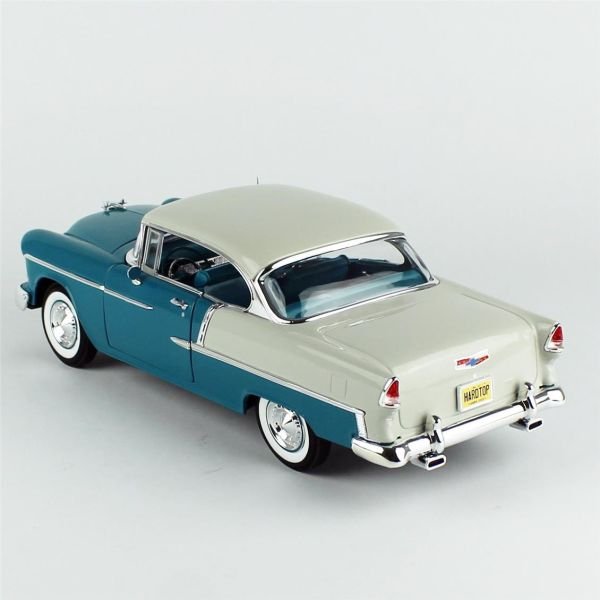 AutoWorld AMM1295 1/18 Ölçek, 1955 Chevrolet Bel Air Hardtop Hemmings, Sergilemeye Hazır Metal Araba Modeli