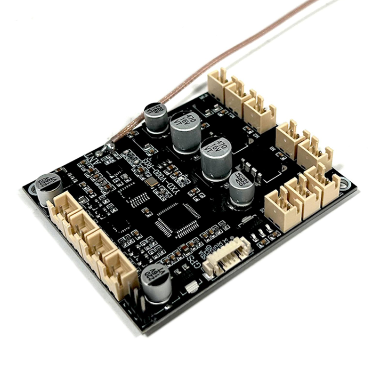 Flytec V020 500M GPS'li, Balık Yemleme Teknesi Devre Kartı