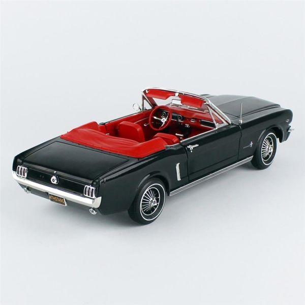 AutoWorld AMM1312 1/18 Ölçek, 1964.5 Ford Mustang Convertible, Raven Black, Sergilemeye Hazır Metal Araba Modeli