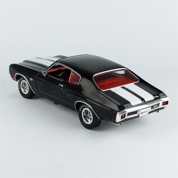 AutoWorld AMM1317 1/18 Ölçek, 1970 Chevrolet Chevelle Hardtop (Hemmings Muscle Machines)Sergilemeye Hazır Metal Araba Modeli