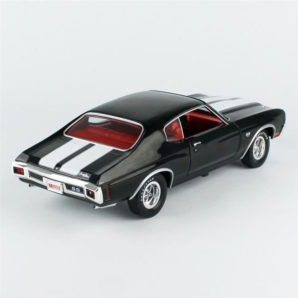 AutoWorld AMM1317 1/18 Ölçek, 1970 Chevrolet Chevelle Hardtop (Hemmings Muscle Machines)Sergilemeye Hazır Metal Araba Modeli
