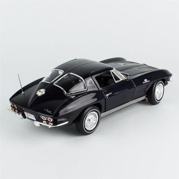 AutoWorld AMM1325 1/18 Ölçek, 1963 Chevrolet Corvette Stingray Coupe, Saddle Tan Metallic, Sergilemeye Hazır Metal Araba Modeli