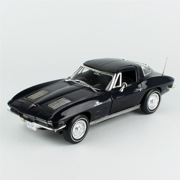 AutoWorld AMM1325 1/18 Ölçek, 1963 Chevrolet Corvette Stingray Coupe, Saddle Tan Metallic, Sergilemeye Hazır Metal Araba Modeli