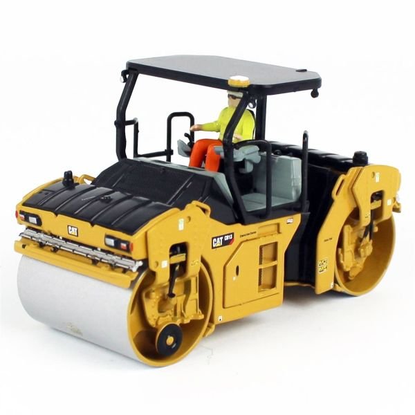Diecast Masters 85594 1/50 Ölçek, Cat CB-13 Tandem Titreşimli Silindir, Sergilemeye Hazır Metal İş Makinası Modeli