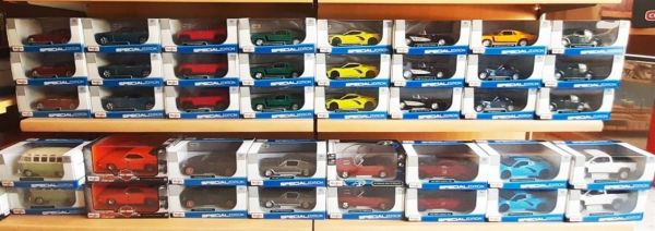 QC046 Muhtelif Sergilemeye Hazır Metal Araba Modeli,Grup-8