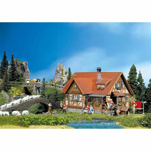 Faller 130270 1/87 Ölçek, Kırsal Yarı Ahşap Ev, Plastik Model Kiti
