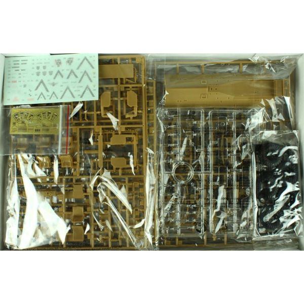 Kinetic K61010 1/35 Ölçek, RG-31 Mk3 RWS Zırhlı Aracı, Plastik Model kiti