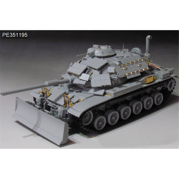 Takom 2142 1/35 Ölçek, M60A1 Tankı ve ERA ve M9 Buldozer, Plastik Model kiti