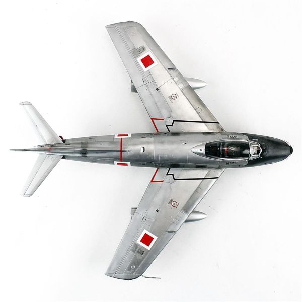 QD165 1/48 Ölçek, F-86E Sabre (Eskişehir Filo) Sergilemeye Hazır Plastik Savaş Uçağı Modeli