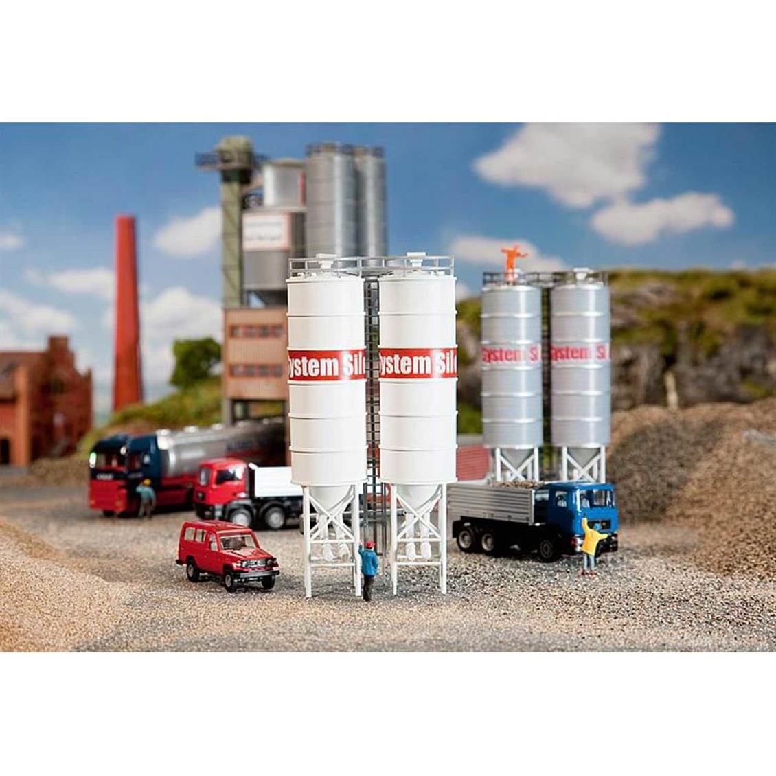Faller 130476 1/87 Ölçek, Endüstriyel Silo ( 2 Adet ), Plastik Model Kiti