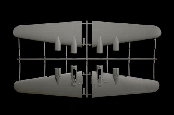 B-17F FLYING FORTRESS