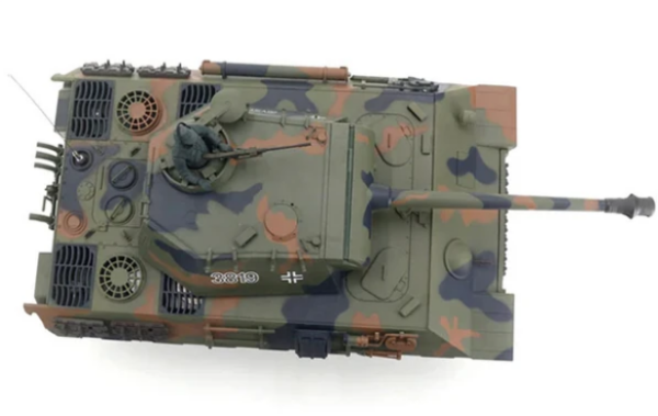 Heng Long 1/16 Panther Ausf. G RC Tank (7.0 ver.)