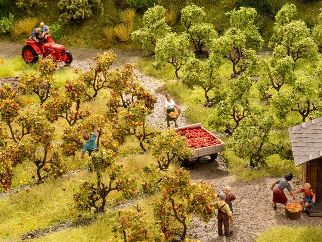Noch 21532 Elma Ağaçları, 12 Adet, 3,5 cm. Diorama Malzemesi
