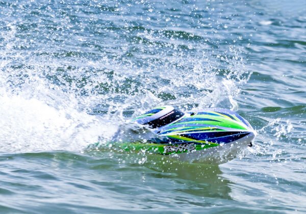 Traxxas Disruptor VXL-4s Rc Tekne Yeşil