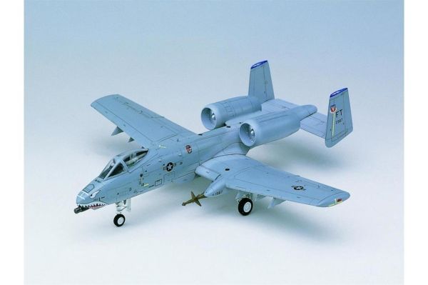 Academy 12402 1/72 Ölçek, A-10A (Irak Operasyonu) Savaş Uçağı, Plastik Model kiti