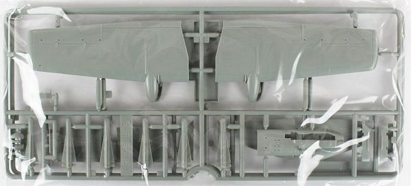 Academy 12402 1/72 Ölçek, A-10A (Irak Operasyonu) Savaş Uçağı, Plastik Model kiti