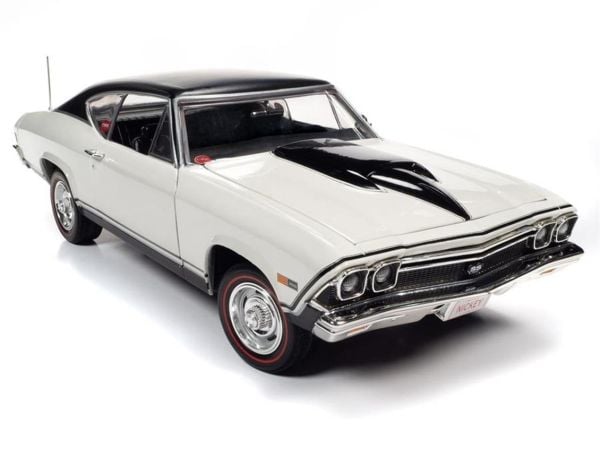 AutoWorld AMM1201 1/18 Ölçek, 1968 Chevy NICKEY Chevelle SS Hardtop, Ermine White, Sergilemeye Hazır Metal Araba Modeli