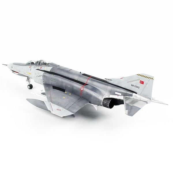 QD167 1/48 Ölçek, F4 Phantom-II, 172. Şahinler Filo, Sergilemeye Hazır Plastik Uçak Maketi