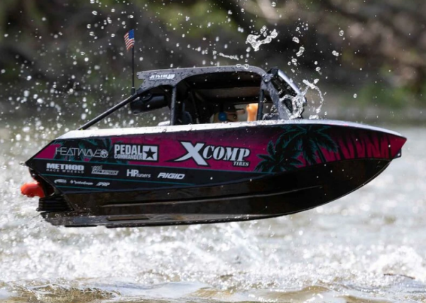 Pro Boat 1/6 24'' Jetstream Jet Boat RTR