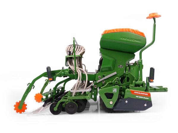 Universal Hobbies UH5384 1/32 Ölçek, Amazone Centaya 3000 Super ve T-Pack Tohum Ekme Makinesi, Sergilemeye Hazır Metal Tarımsal