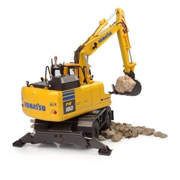 Universal Hobbies UH8163 1/50 Ölçek, Komatsu PW180-11 Lastik Tekerli Ekskavatör, Sergilemeye Hazır Metal İş Makinası Modeli