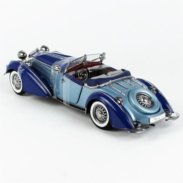 Sunstar 2408 1/18 Ölçek, 1939 Horch 855 Roadster, Açık MaVİ/Koyu Mavi, Sergilemeye Hazır Metal Araba Modeli