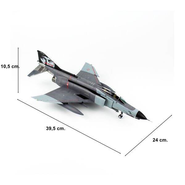 QD610 1/48Ölçek, F-4E Phantom, 50. Yıl Decalli 2 Nolu Uçak, Sergilemeye Hazır Savaş Uçağı Modeli