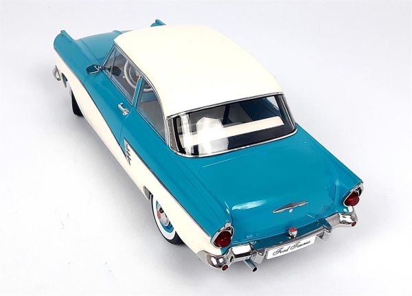 KKscale 180272 1/18 Ölçek, 1957 Ford Taunus 17M P2, Turkuaz-Beyaz, Sergilemeye Hazır Metal Araba Modeli