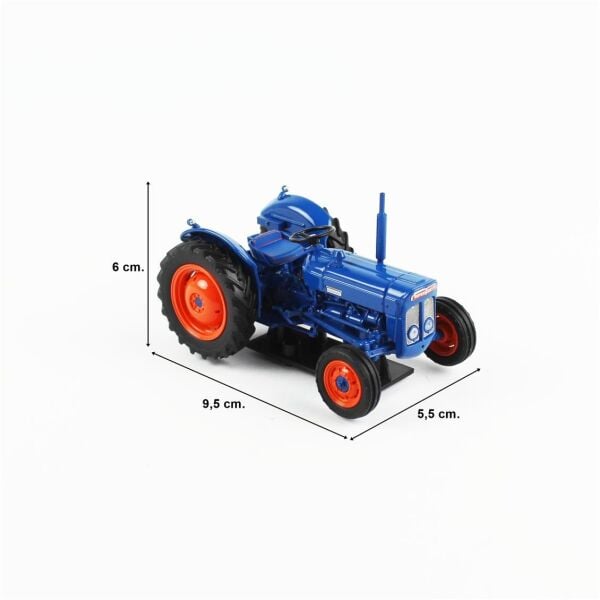 Universal Hobbies UH6273 1/32 Ölçek, Fordson Super Dexta (1962) Traktör, Sergilemeye Hazır Tarımsal Makine Modeli