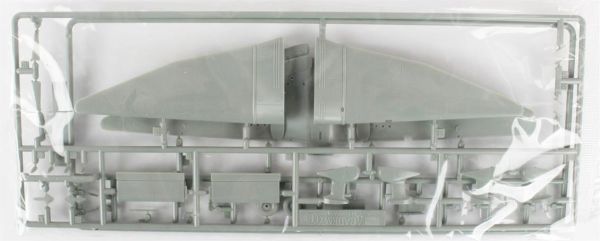 Academy 12404 1/72 Ölçek, Ju 87G-2 Stuka (Kanonen Vogel) Savaş Uçağı, Plastik Model kiti