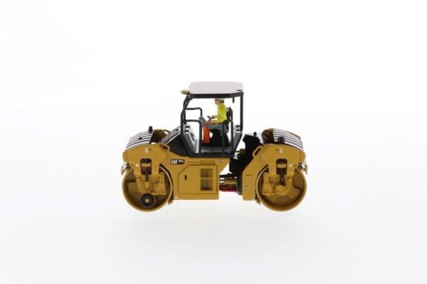 Diecast Masters 85630 1/64 Ölçek, Cat CB-13 Tandem Titreşimli ROPS Silindir, Sergilemeye Hazır Metal İş Makinası Modeli