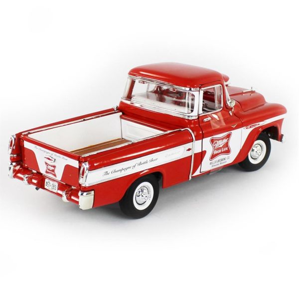 AutoWorld AW287 1/18 Ölçek, 1957 Chevy Cameo Pickup / Miller High Life, Red & White, Sergilemeye Hazır Metal Araba Modeli