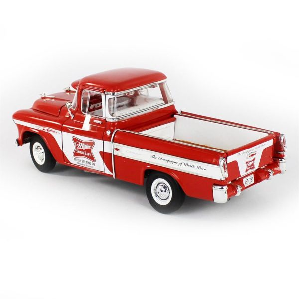 AutoWorld AW287 1/18 Ölçek, 1957 Chevy Cameo Pickup / Miller High Life, Red & White, Sergilemeye Hazır Metal Araba Modeli