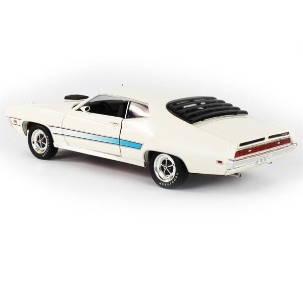 AutoWorld AMM1256 1/18 Ölçek, 1971 Ford Torino (Class of 1971), Wimbleton White, Sergilemeye Hazır Metal Araba Modeli