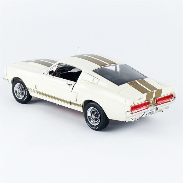Autoworld AMM1227 1/18 Ölçek, 1967 Shelby GT-350, Wimbledon White, Sergilemeye Hazır Metal Araba Maketi