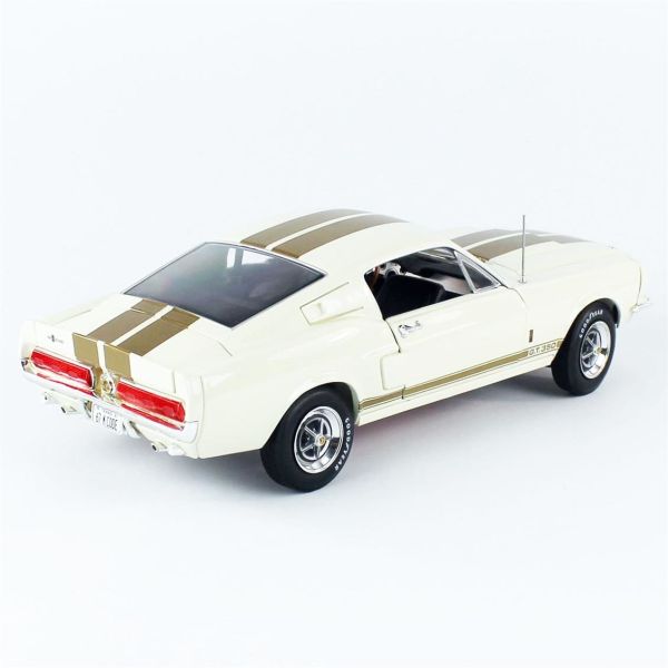 Autoworld AMM1227 1/18 Ölçek, 1967 Shelby GT-350, Wimbledon White, Sergilemeye Hazır Metal Araba Maketi