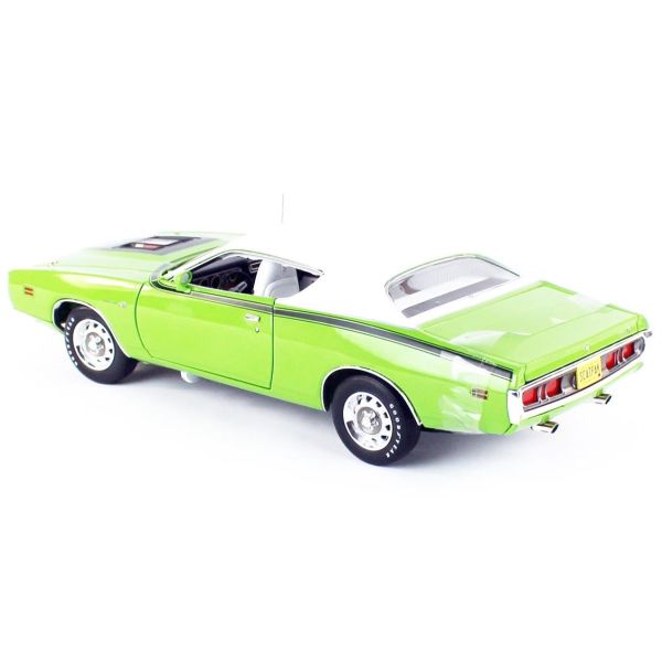 Autoworld AMM1260 1/18 Ölçek, 1971 Dodge Charger SB CO71, Green White, Sergilemeye Hazır Metal Araba Maketi