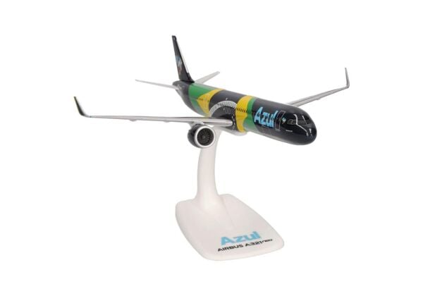 Herpa 613682 1/200 Ölçek, Azul Brazilian Airlines, Airbus A321 neo, Sergilemeye Hazır Model Yolcu Uçağı