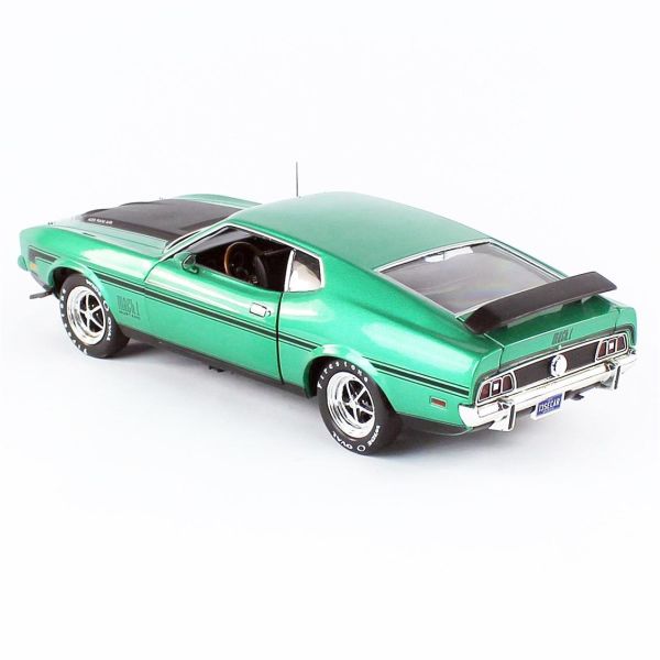 Autoworld AMM1262 1/18 Ölçek, 1971 Ford Mustang Mach 1 CO71, Dark Green, Sergilemeye Hazır Metal Araba Maketi