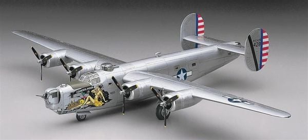 Hasegawa E29 1559 1/72 Ölçek, B-24J Liberator, Savaş Uçağı, Plastik Model kiti
