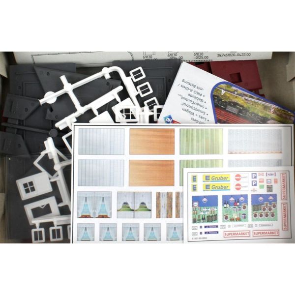 Piko 61831 1/87 Ölçek, Mağaza (EDEKA), Plastik Model Kiti